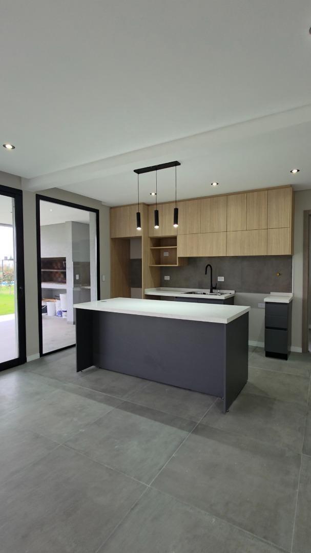 Foto de Casa a Estrenar a la laguna La Alameda, imagen 5