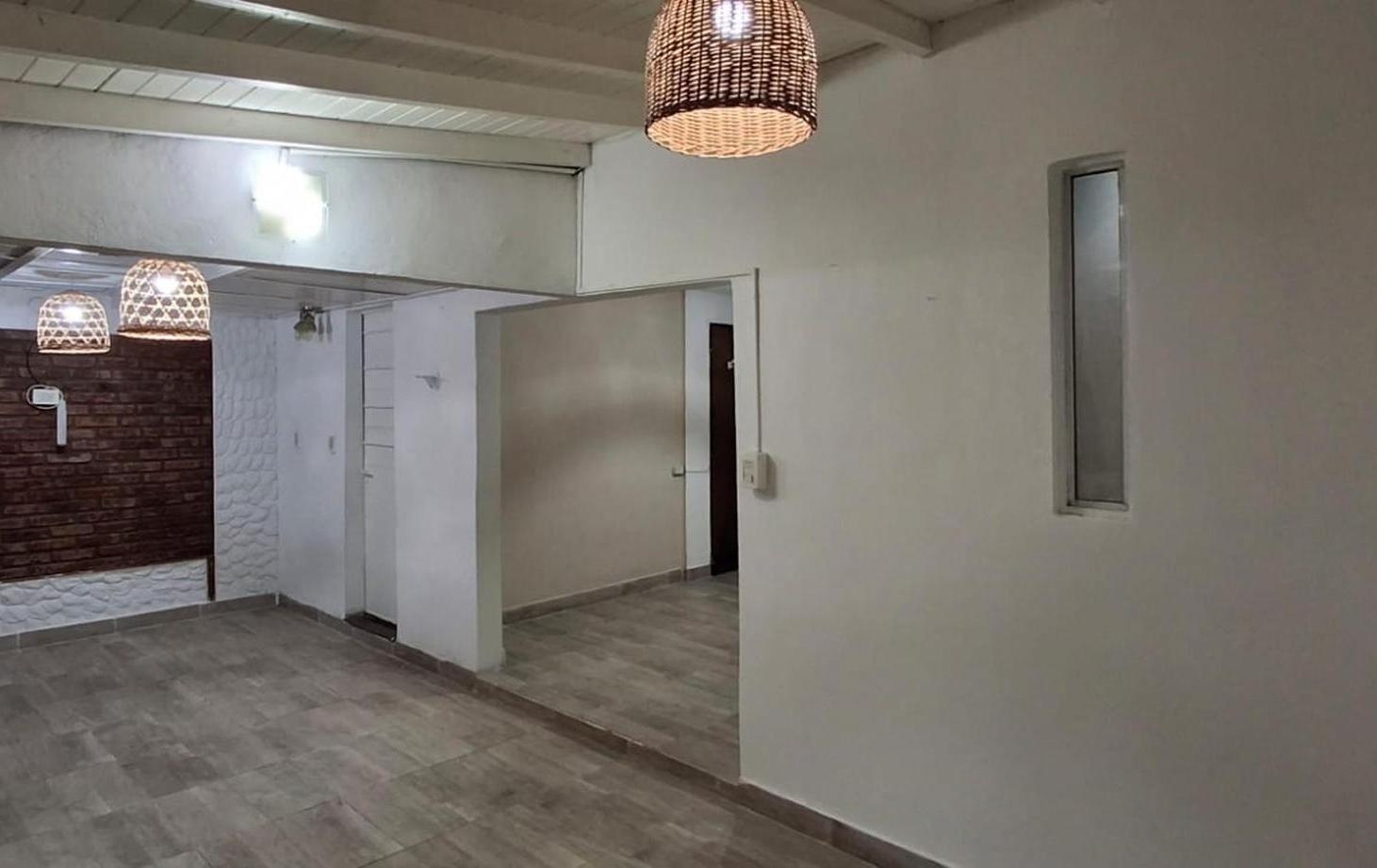 Foto de CASA 5 AMBIENTES EN VENTA EN MONTE GRANDE, imagen 4