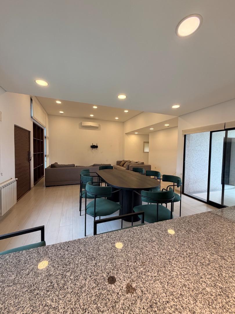 Foto de HERMOSA PROPIEDAD 4 AMB A LA VENTA, EN SANTA RITA, imagen 1