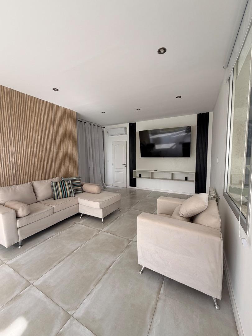 Foto de Casa a la venta con financiación en terralagos!!, imagen 3