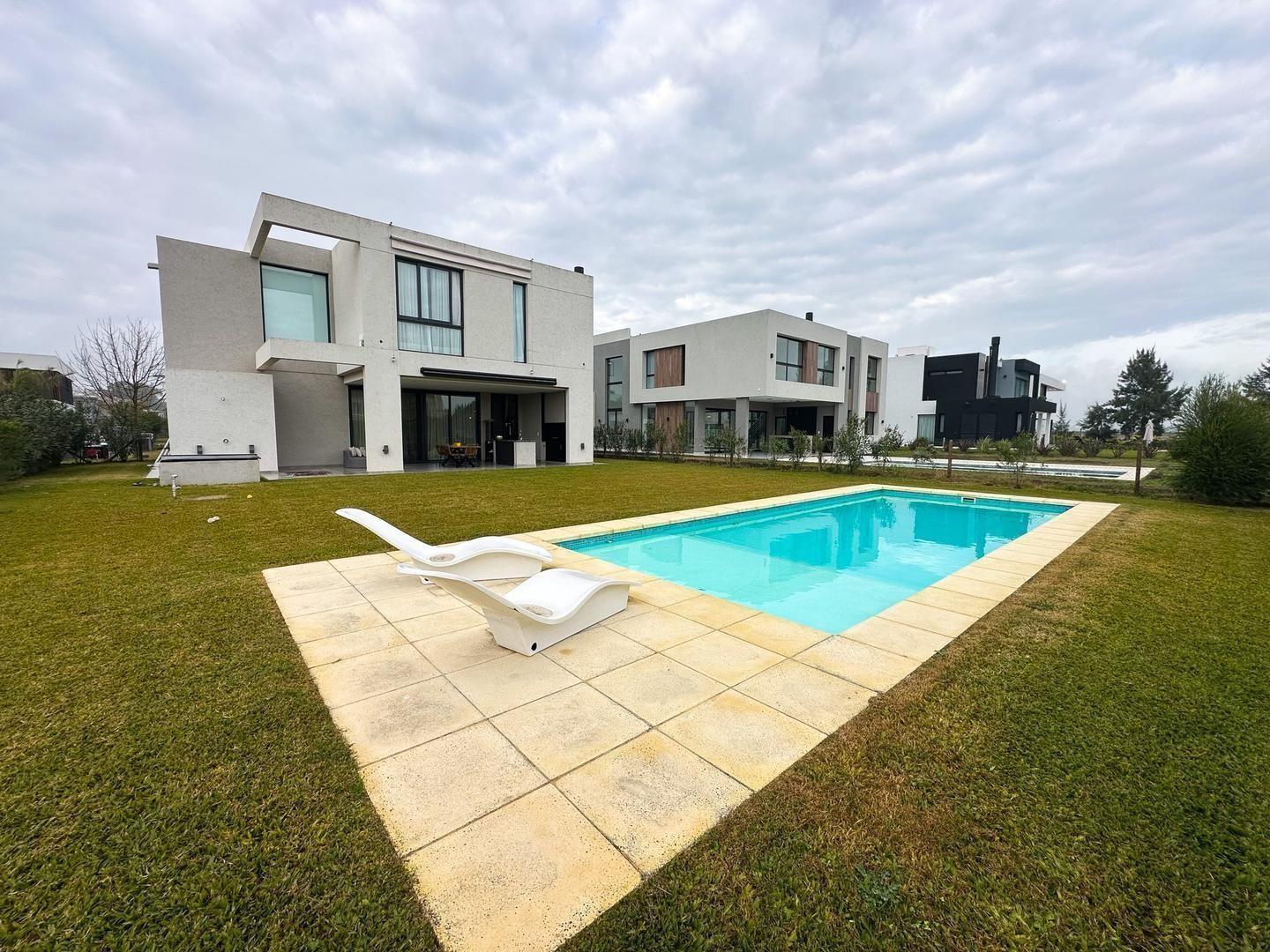 Foto de CASA MODERNA A LA VENTA EN TERRALAGOS, imagen 3
