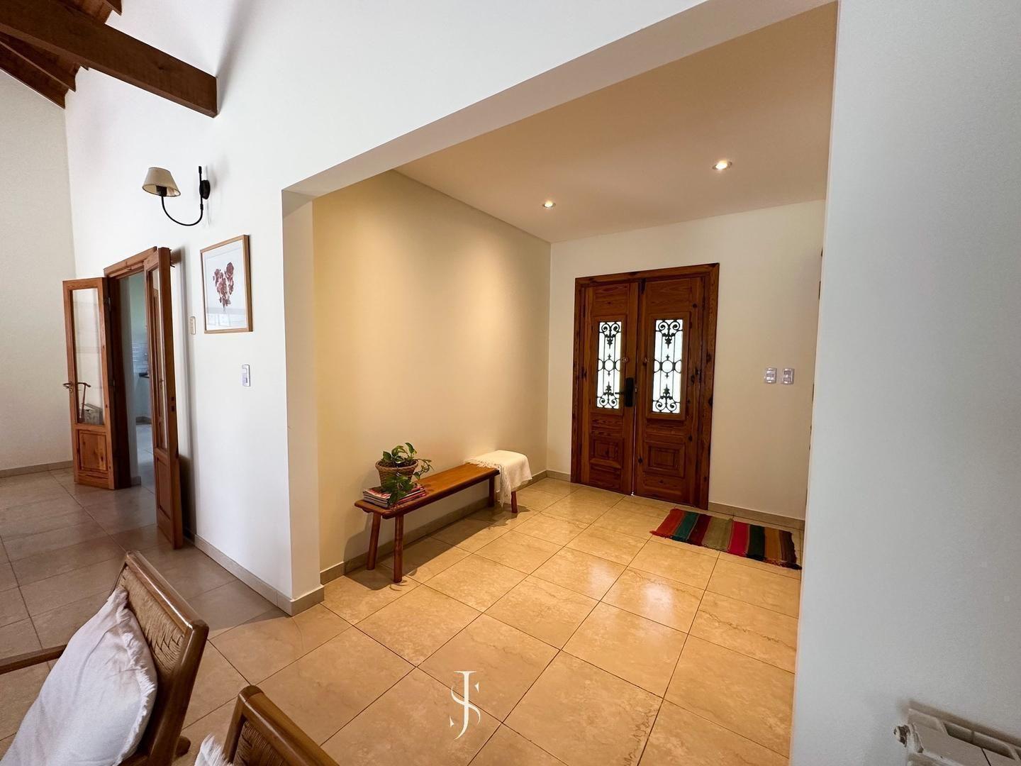 Foto de Hermosa casa apta crédito en canning, imagen 1