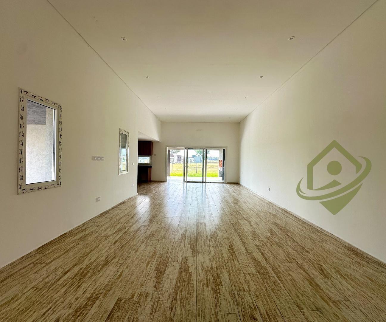Foto de VENTA CASA EN SAN SIMON CUATRO DORMITORIOS, imagen 2
