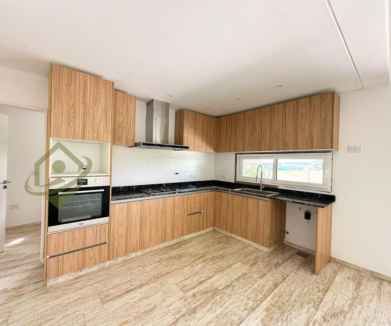 Foto de VENTA CASA EN SAN SIMON CUATRO DORMITORIOS, imagen 1