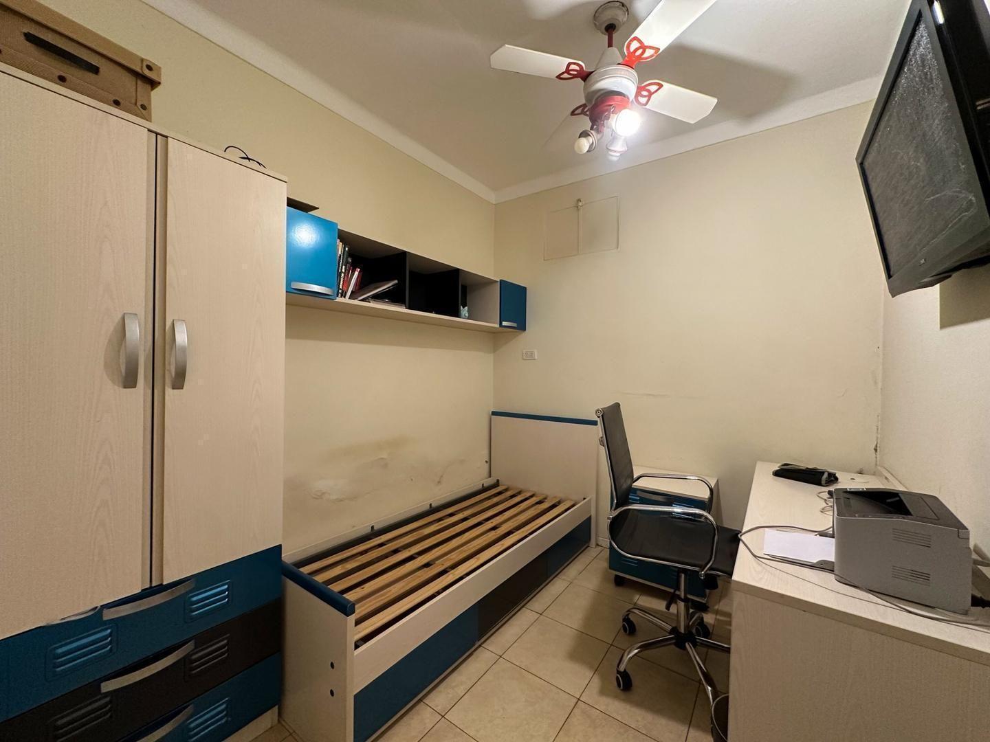 Foto de CASA EN VENTA 5 AMBIENTES MONTE GRANDE, imagen 2