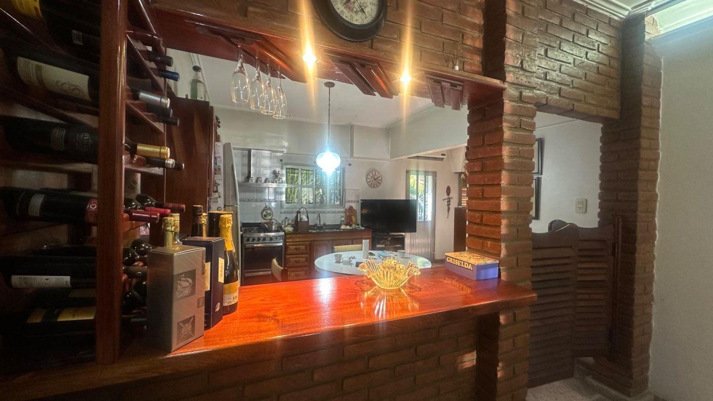 Foto de CASA 3 AMBIENTES EN VENTA EN MONTE GRANDE APTA CREDITO, imagen 2