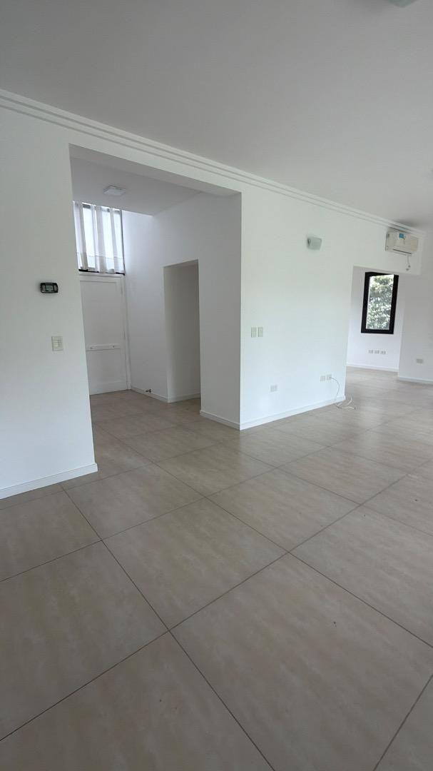 Foto de OPORTUNIDAD CASA A LA VENTA EN ST THOMAS ESTE, imagen 3