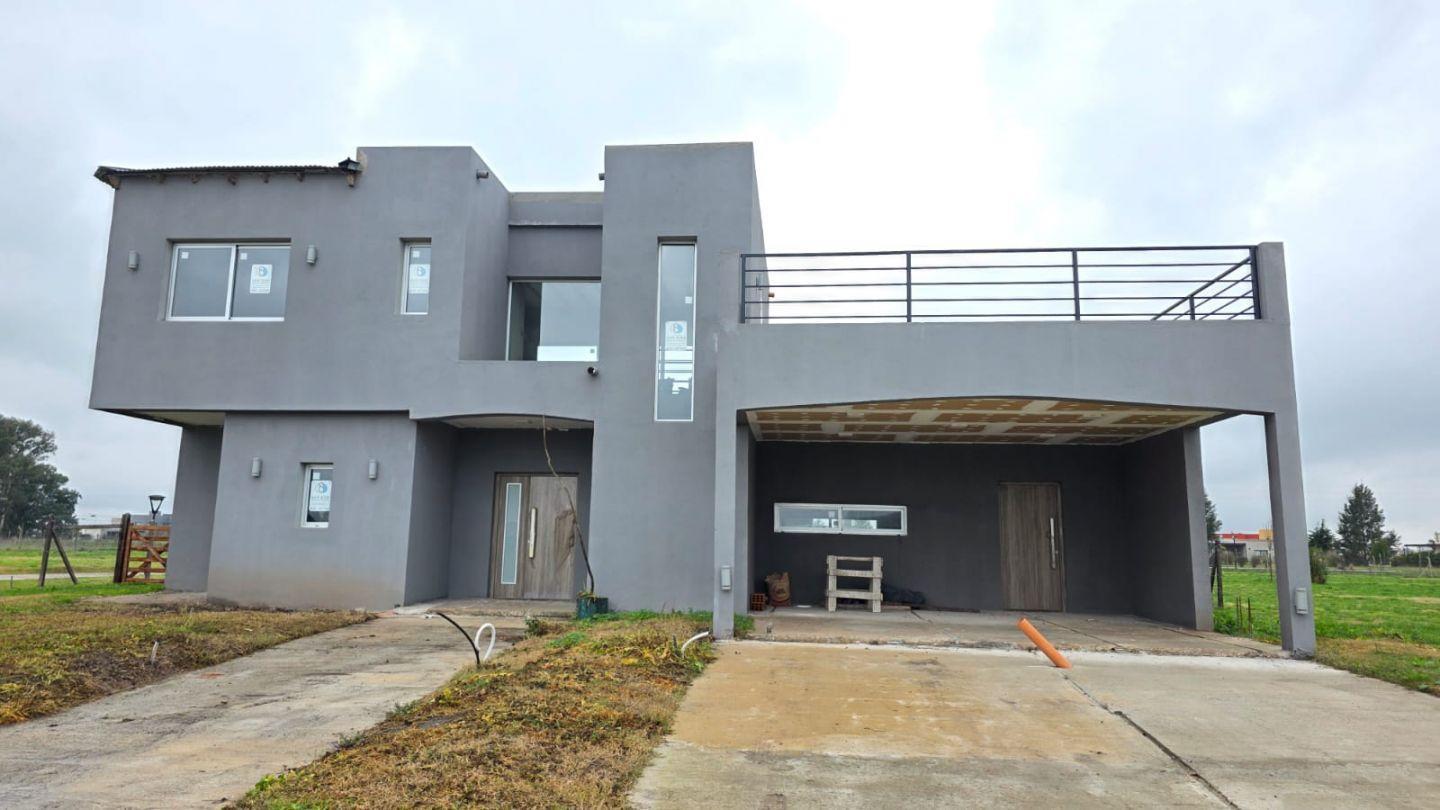 Foto de OPORTUNIDAD CASA A TERMINAR LA ALAMEDA EN VENTA, imagen 4