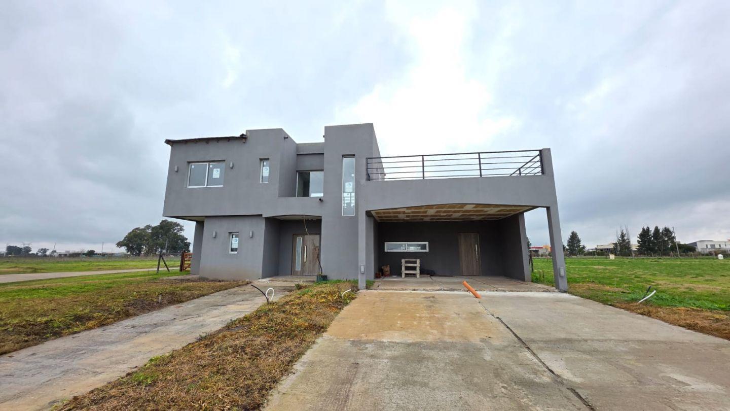 Foto de OPORTUNIDAD CASA A TERMINAR LA ALAMEDA EN VENTA, imagen 2