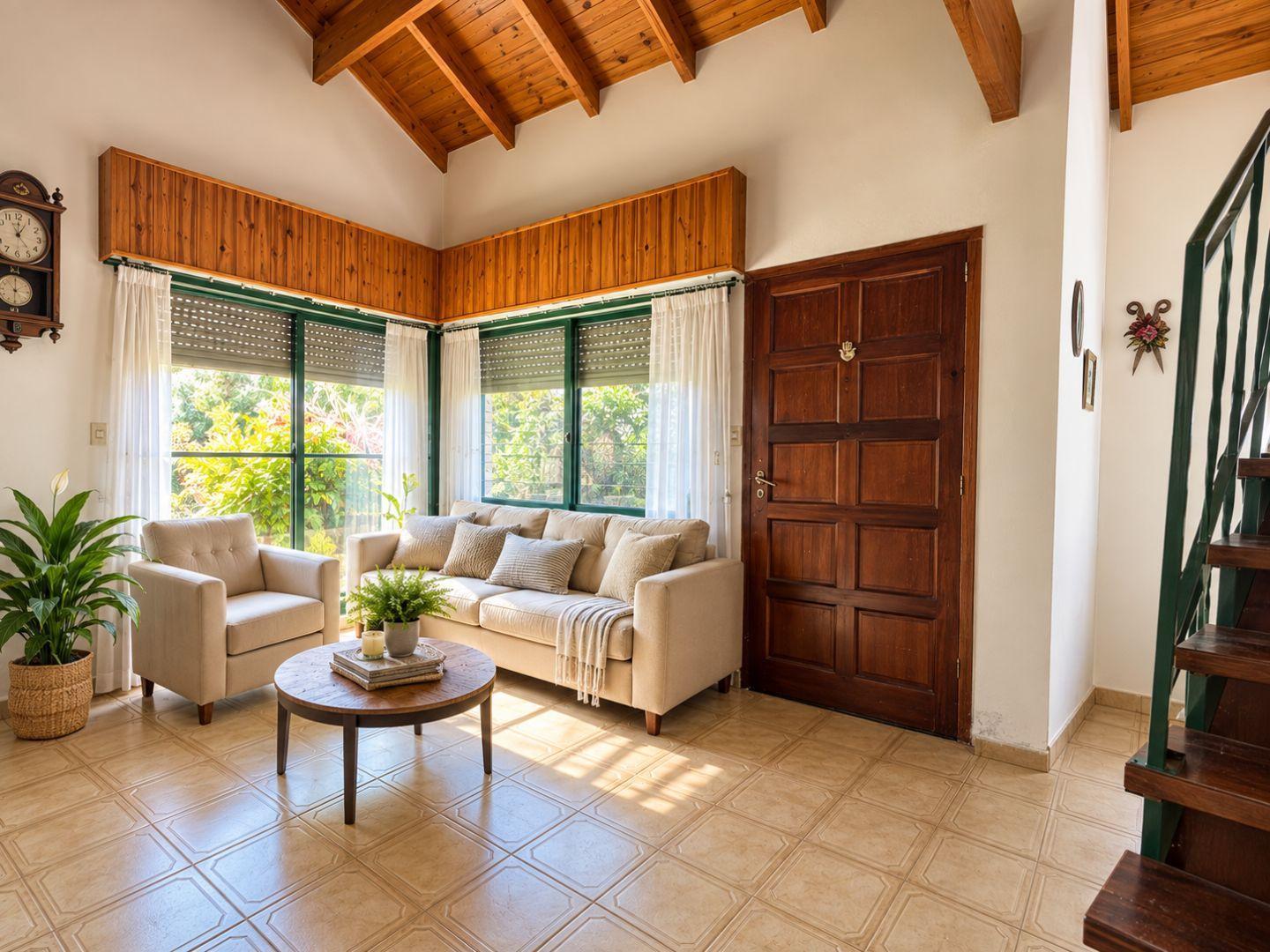 Foto de Oportunidad! casa a la venta en Canning., imagen 3