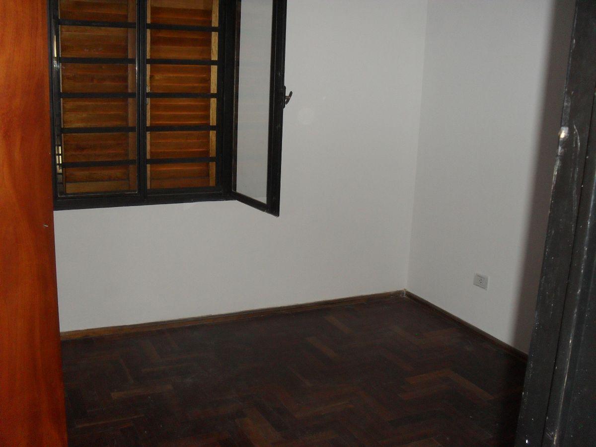 Foto de CASA EN ALQUILER CERRO CHICO 3 DORM 2 BANOS PATIO COCHERA A MTS AV. CORDILLERA, imagen 1