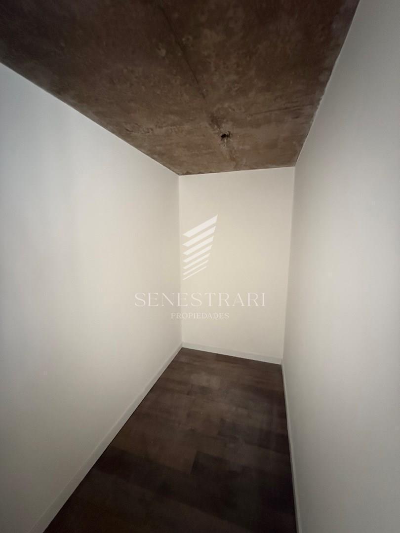 VENTA DEPARTAMENTO 2 AMB CON 2 BAÑOS COMPLETOS Y JARDÍN EN PALERMO HOLLYWOOD