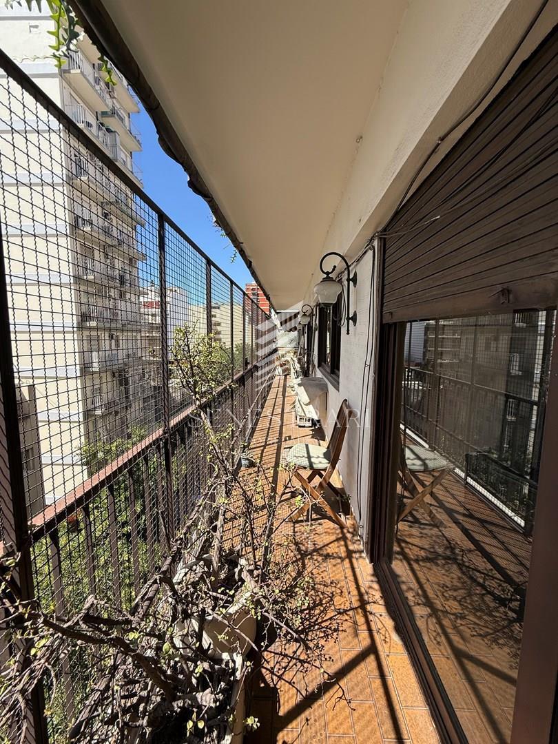 VENTA DEPARTAMENTO 4 AMBIENTES EN BELGRANO CON DEPENDENCIA - 2 COCHERAS Y BAULERA