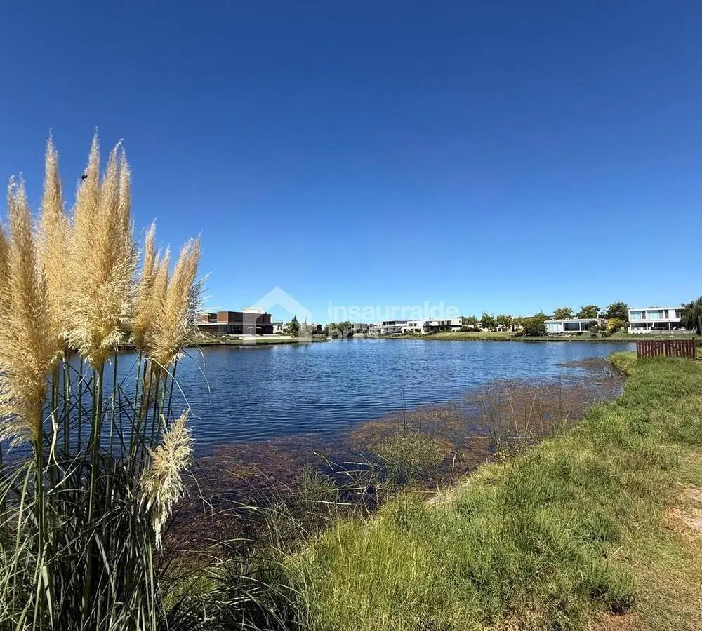 LOTE EN VENTA EN MARINAS BUEN ESPEJO DE AGUA PUERTOS 2