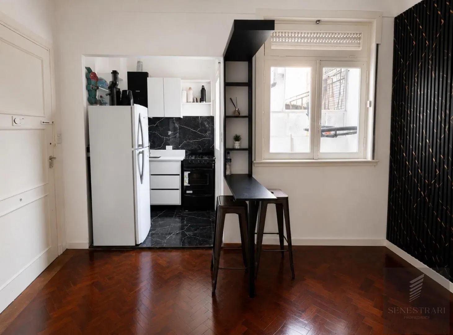 3 Ambientes Reciclado y Amoblado | Luminoso | Listo para Habitar 3