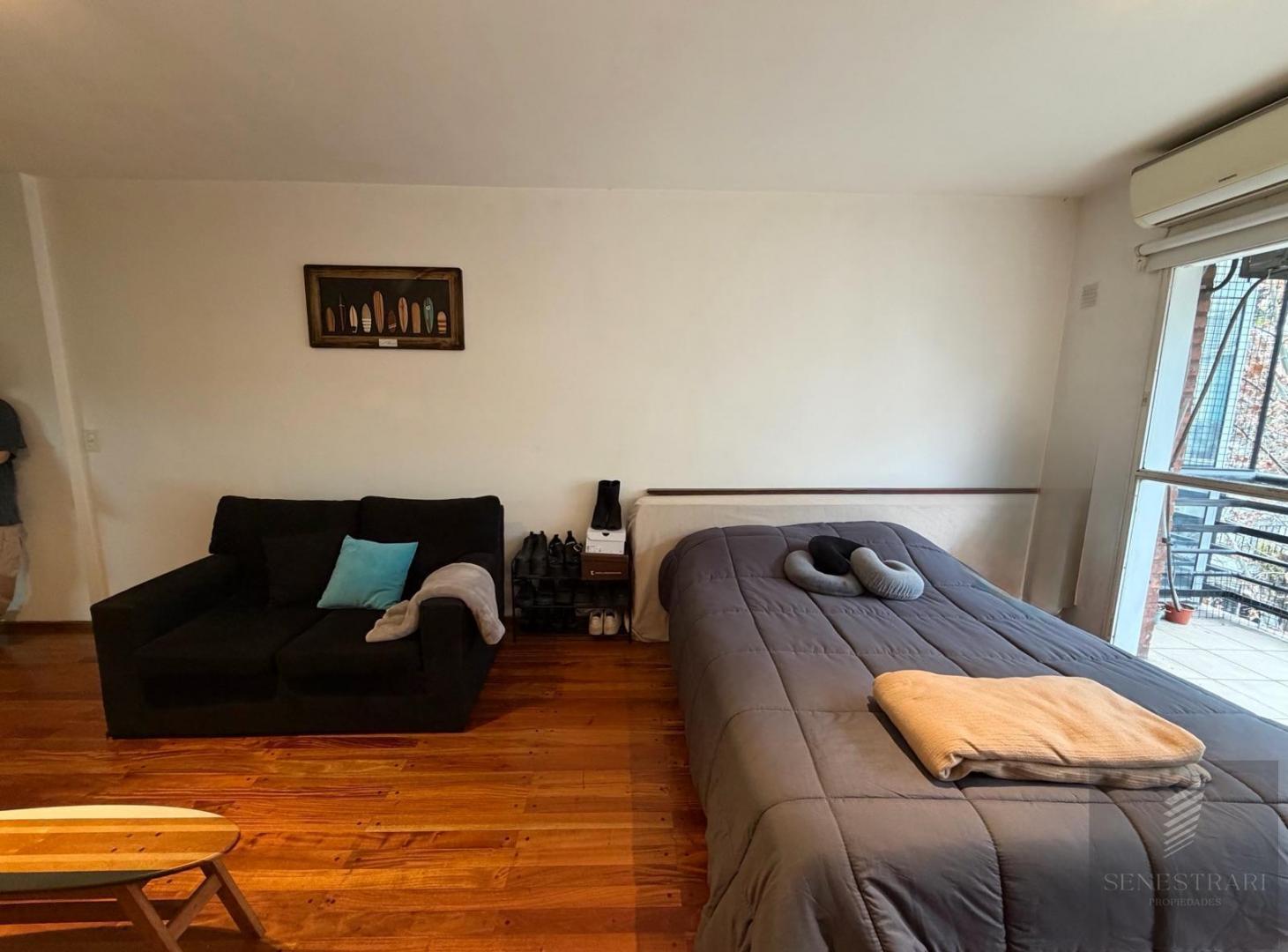 Foto de Amplio Monoambiente con Balcón al Frente | Apto Profesional | Barrio, imagen 1