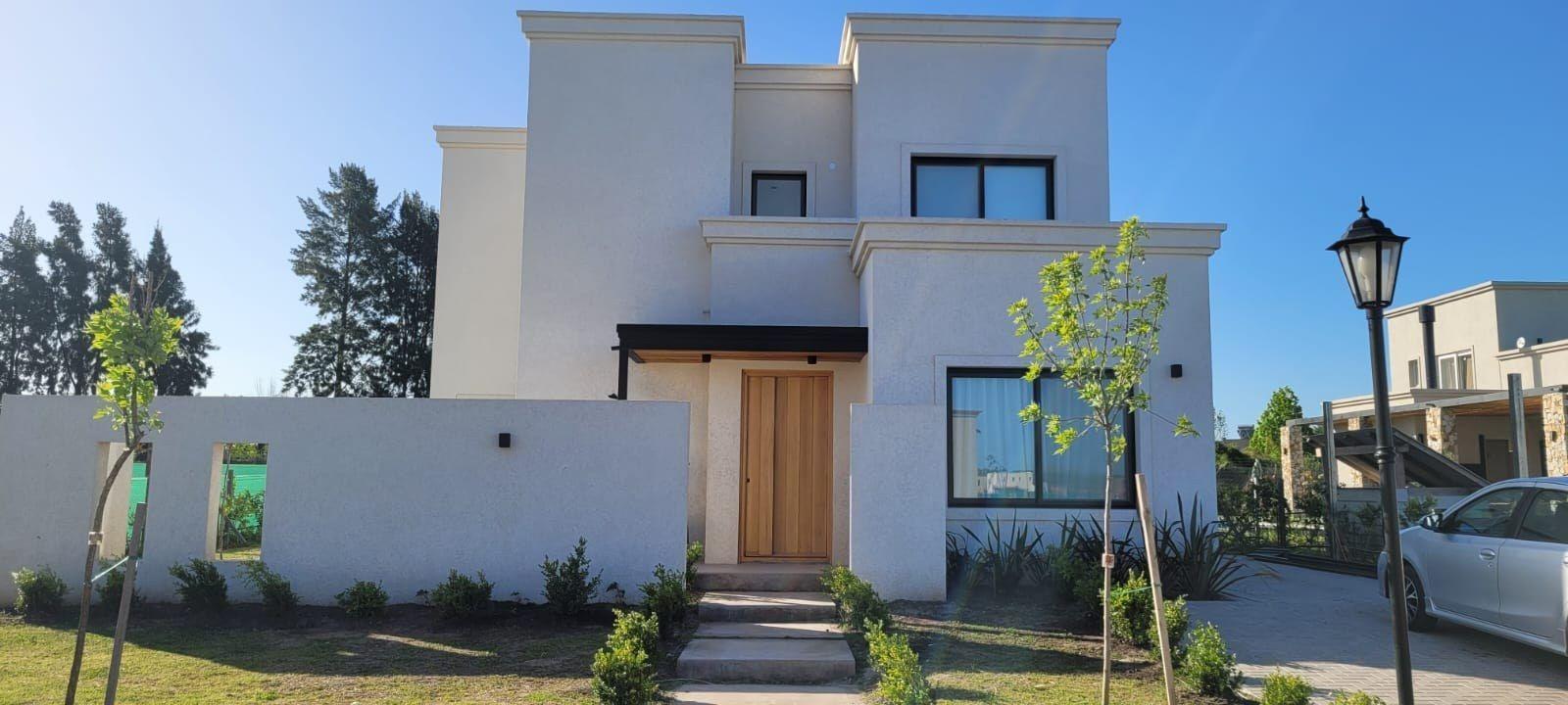 Casa - Santa Ana