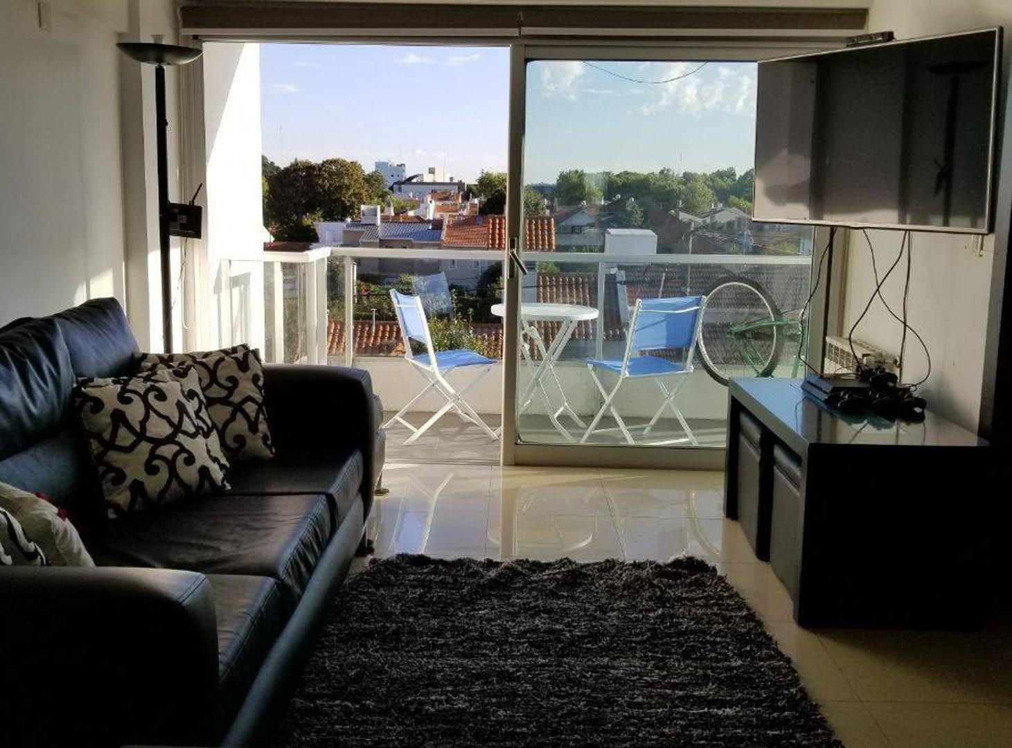Foto de Semi Piso al frente con doble balcón, imagen 4