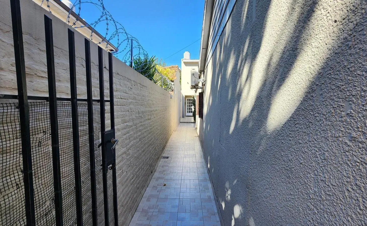 Casa en Olivos VENTA Multifamiliar 5