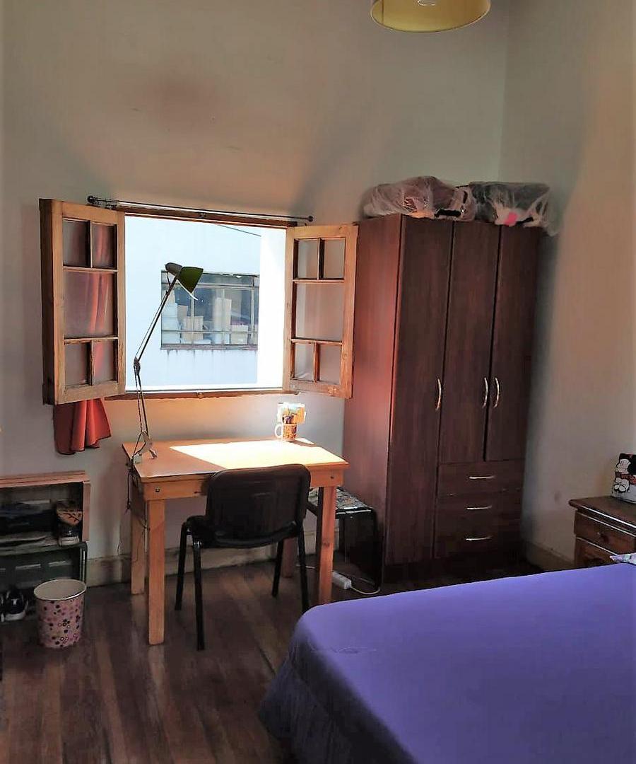 Venta de Departamento 5 ambientes en Balvanera. IDEAL INVERSION
