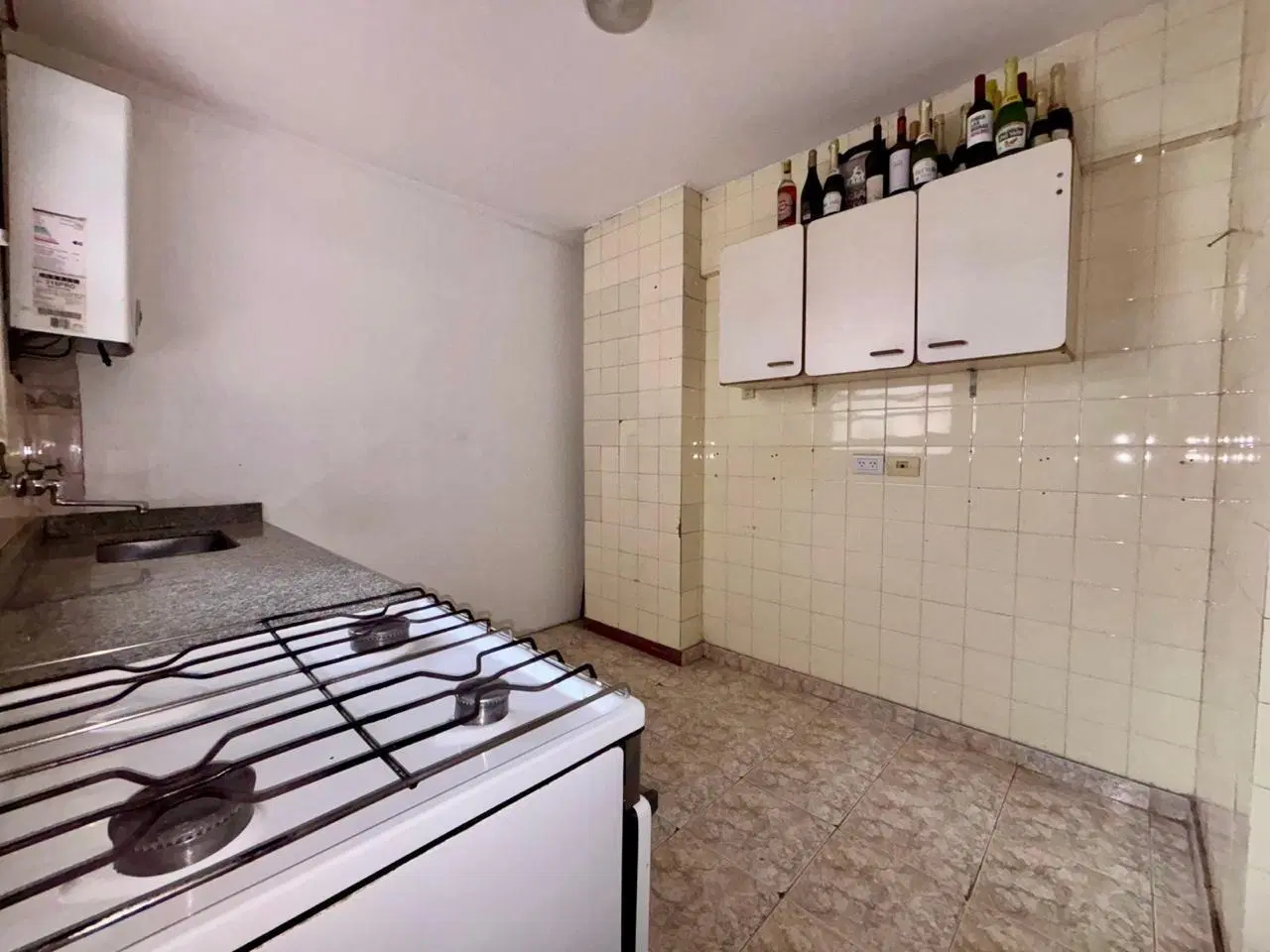 VENTA DEPTO 2 AMB Y MEDIO EN RECOLETA CON BALCON 4