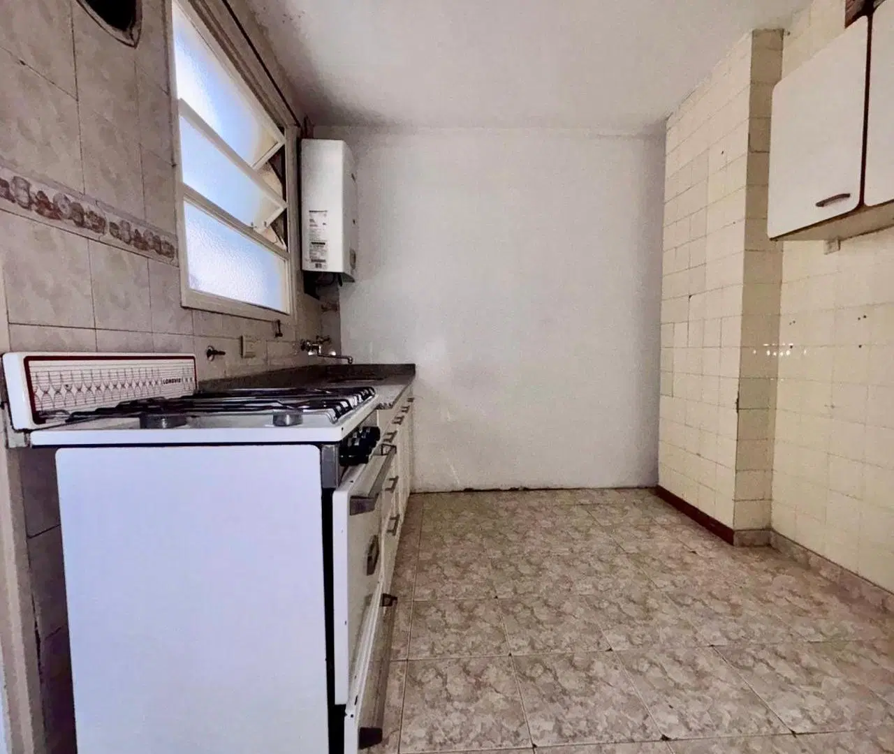 VENTA DEPTO 2 AMB Y MEDIO EN RECOLETA CON BALCON 5
