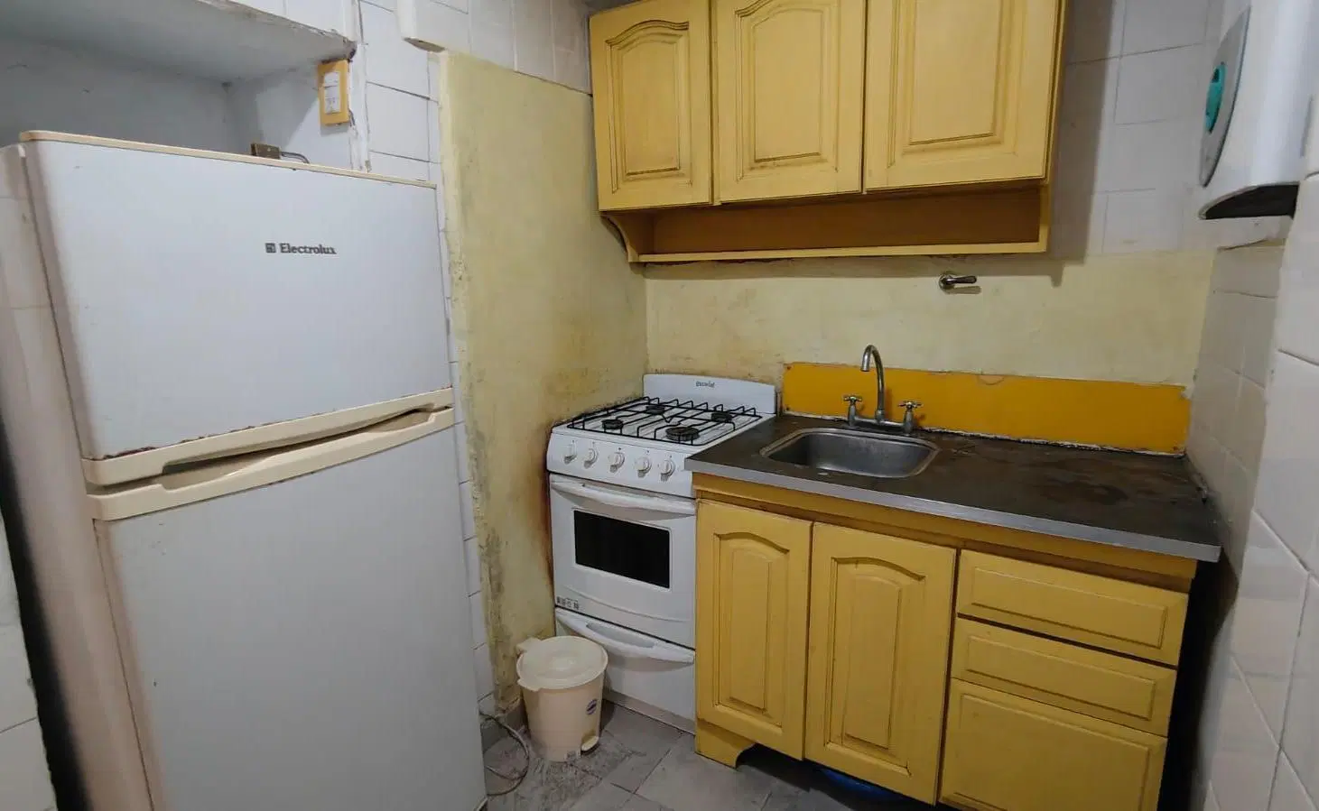 Venta PH 2 ambientes en San Telmo - A refaccionar 4