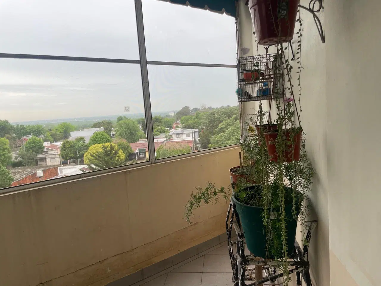 Departamento en venta  Campana de 3 habitaciones  con cochera fija y cer 4