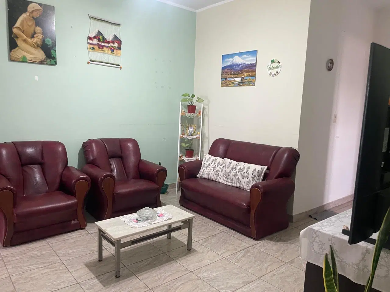 Departamento en venta  Campana de 3 habitaciones  con cochera fija y cer 2