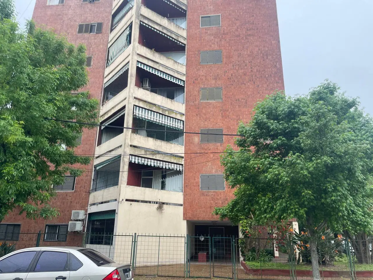 Departamento en venta  Campana de 3 habitaciones  con cochera fija y cer 8