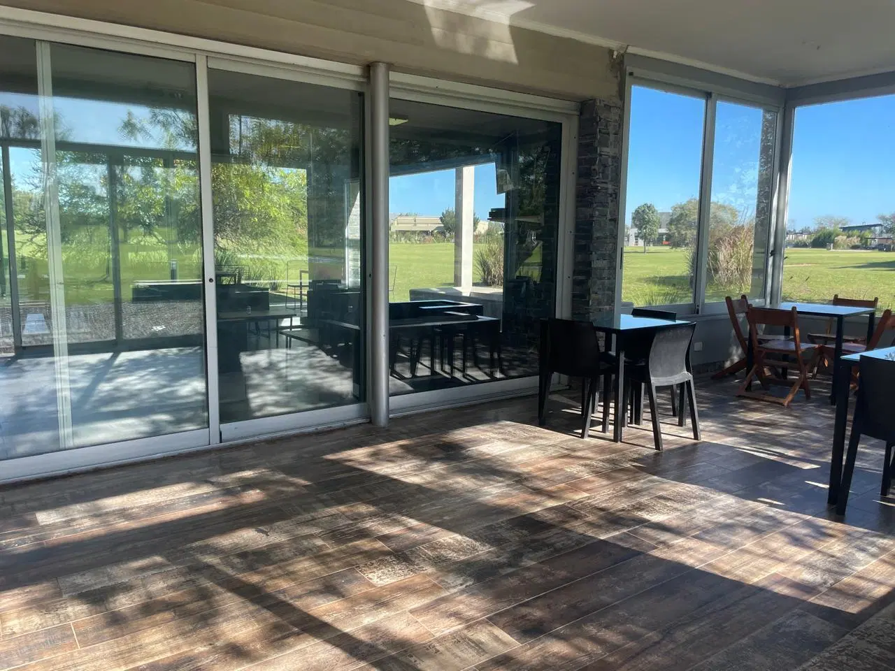 Venta Casa 5 ambientes con pileta y cochera Medal Country Pilar 5