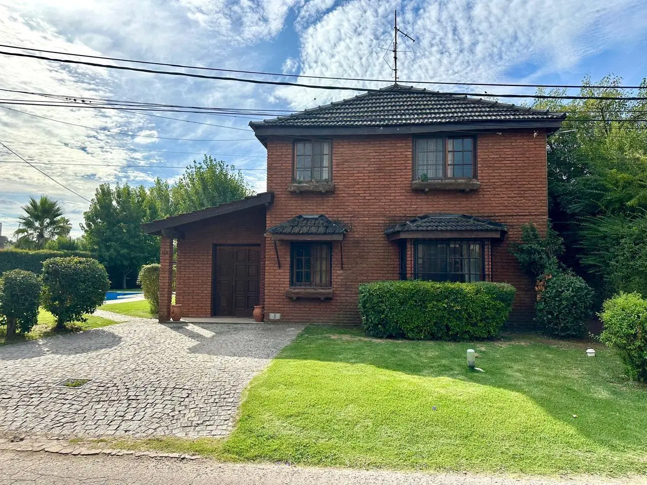 ALQUILER DE CASA 4 AMBIENTES, PARRILLA, PILETA INDIO CUA EXALTACION DE LA CRUZ 3