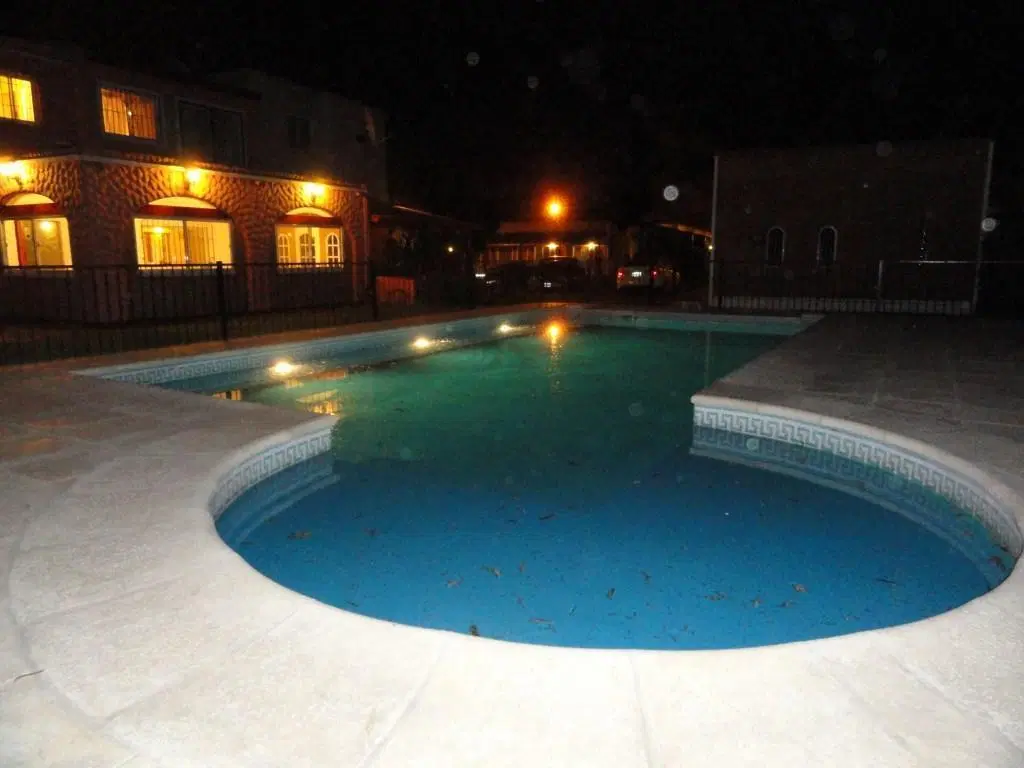 HOSTERIA EN VENTA EN LOMA VERDE ESCOBAR OPORTUNIDAD INVERSION LOTE 4800 METROS COLECTORA OESTE 5