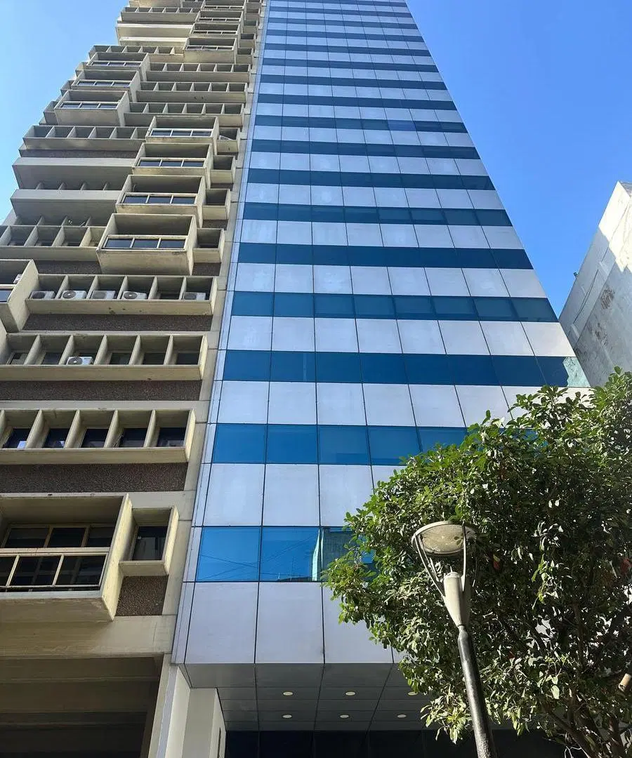 ALQUILER DE OFICINA 352 M2 CON 3 COCHERAS EN SAN NICOLAS 5