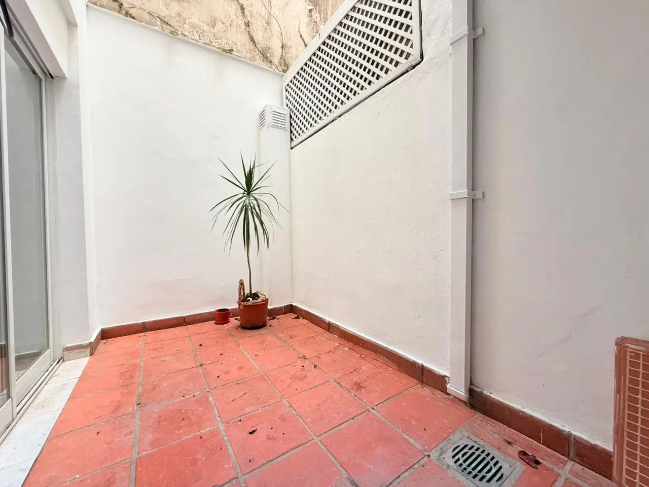Venta Departamento PB 2 ambientes con patio en Caballito 2
