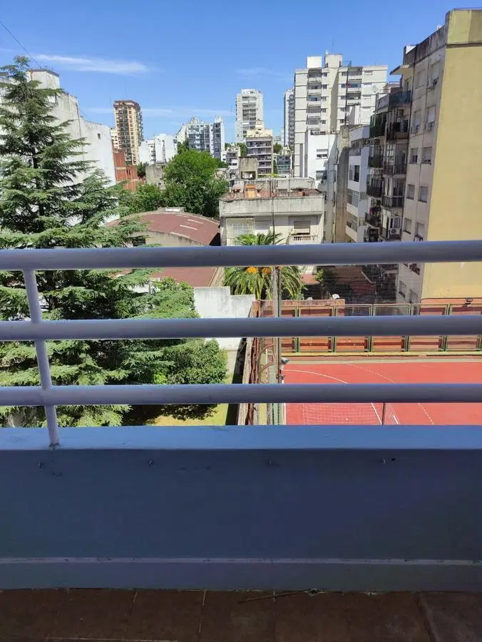 Venta Departamento 2 Ambientes Balcon Cochera Flores 5