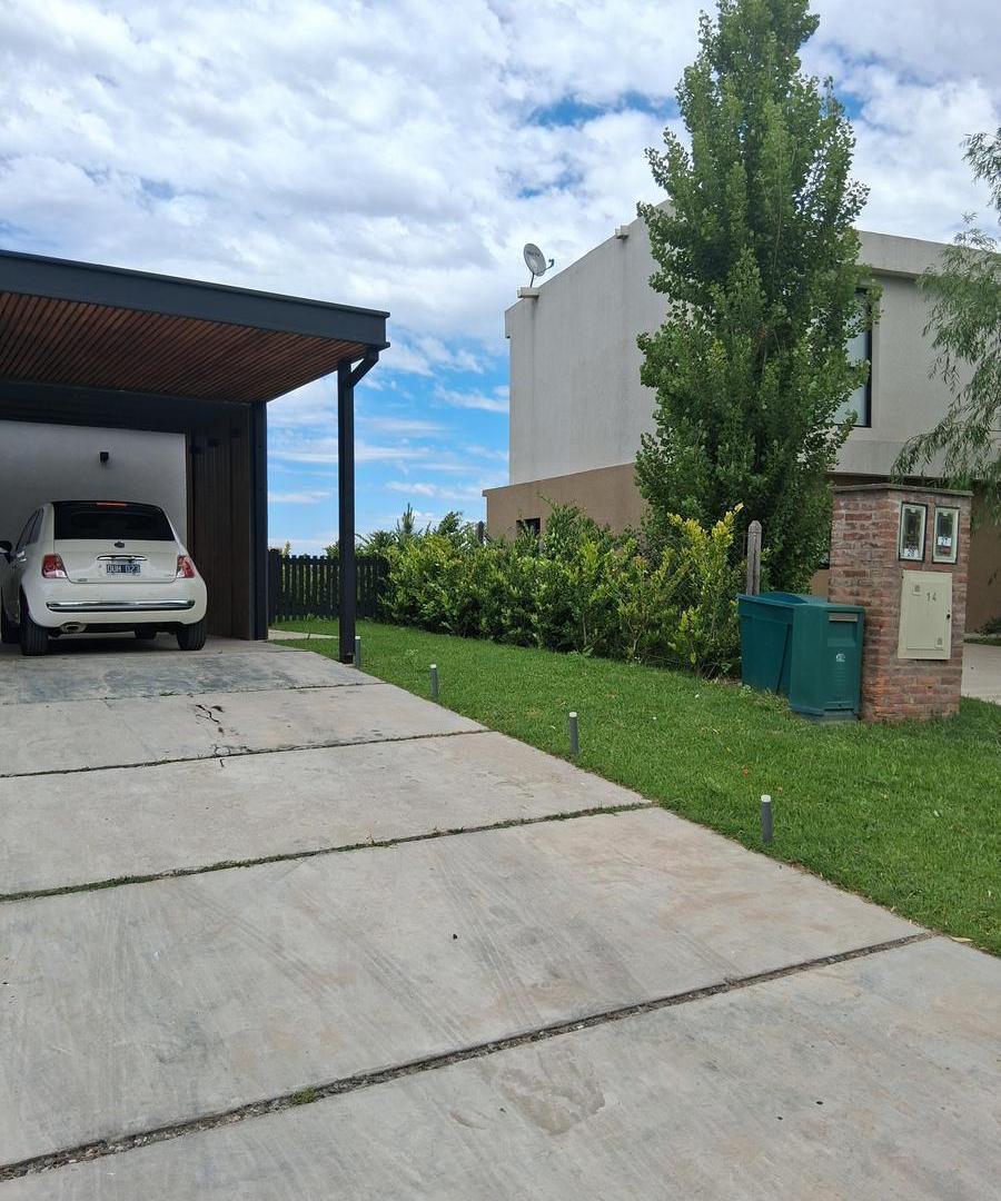 Foto de Alquiler Casa 4 Ambientes con Pileta, Parrilla y Salida al Lago en San, imagen 4