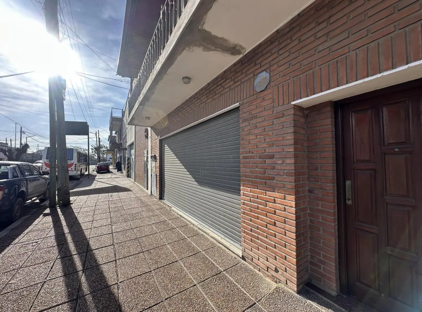 Venta PH 4 Ambientes con Entrada Independiente, Quincho, Patio y Cochera en Bernal Oeste 4