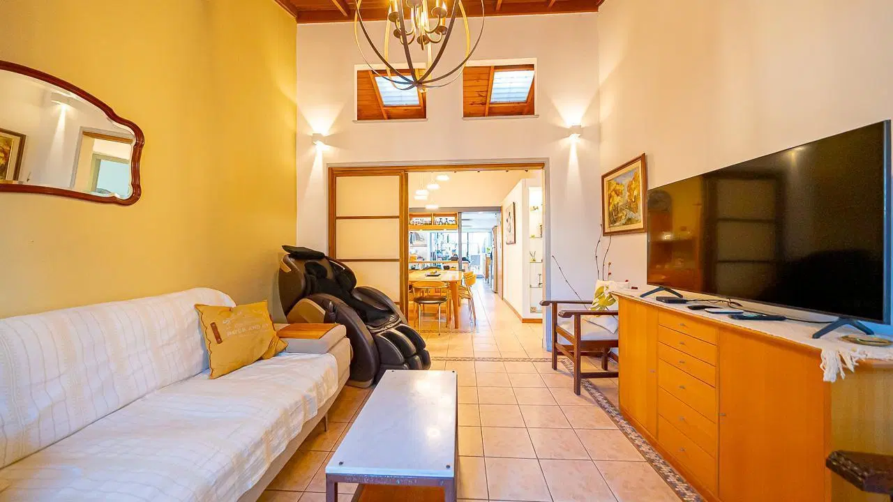 VENTA CASA EN OLIVOS CON PARQUE, PILETA Y PARRILLA 8
