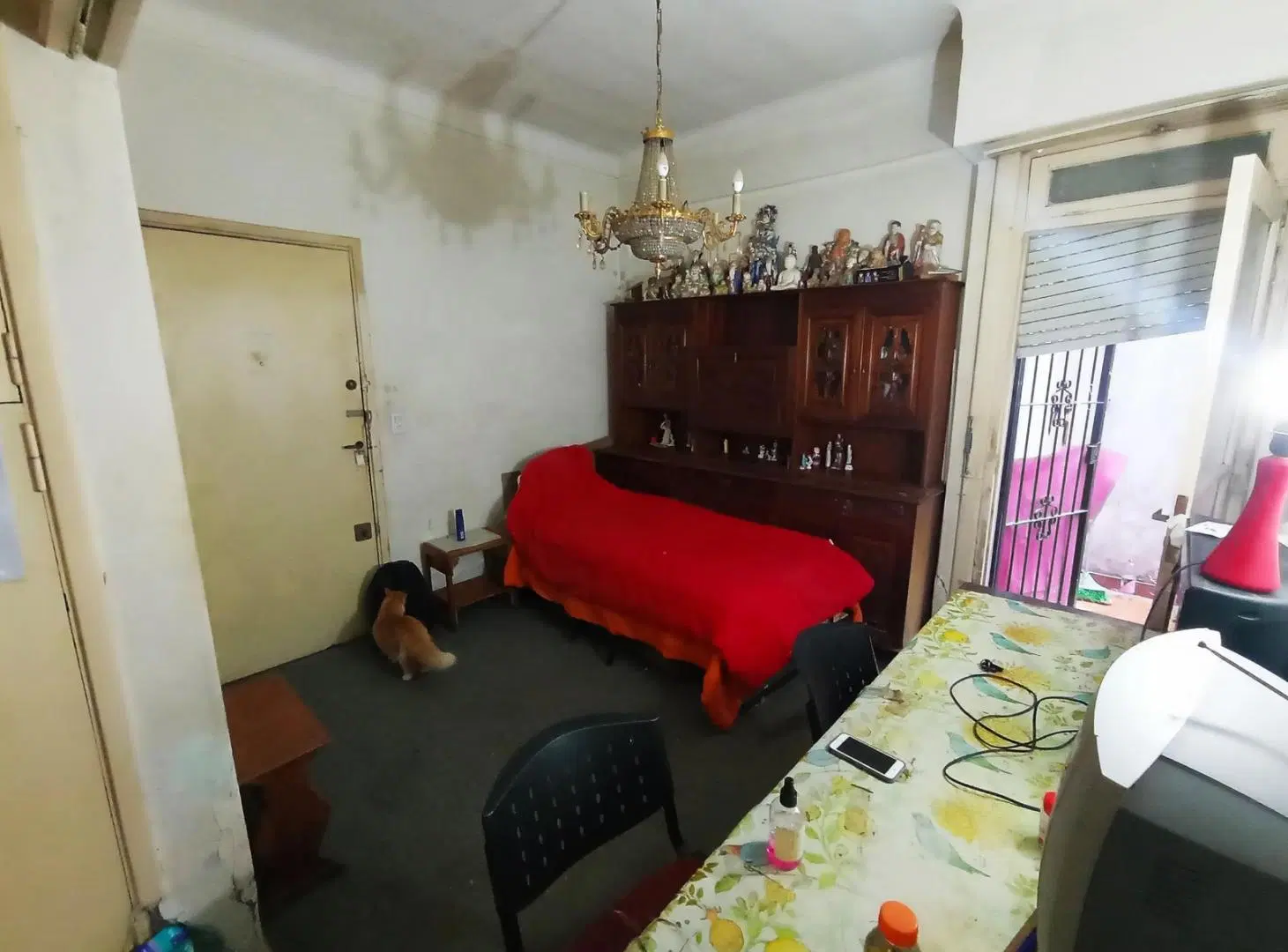DEPARTAMENTO 3 AMBIENTES EN VENTA EN LAS CAÑITAS PALERMO PLANTA BAJA INTERNO CON PATIO A REFACCIONAR 4
