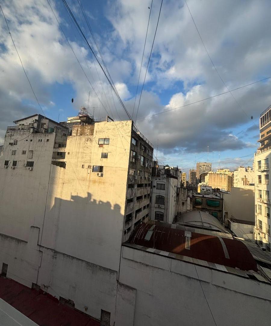 Foto de Venta Departamento Monoambiente Dividido San Nicolas Luminoso, imagen 1