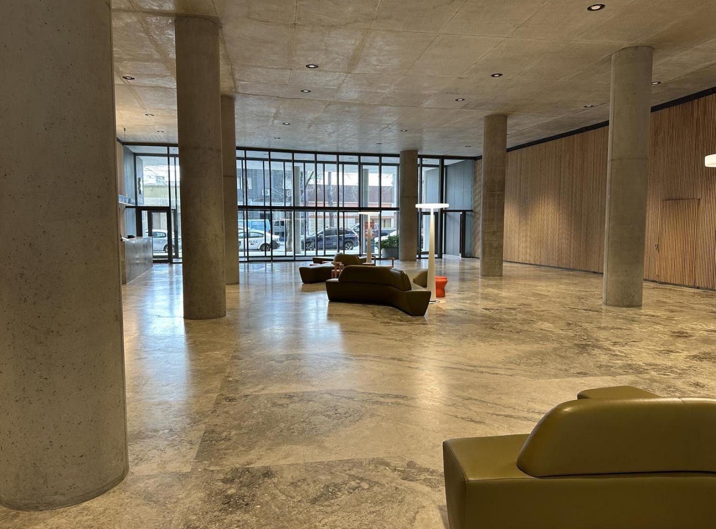 Foto de Alquiler de Oficina Comercial AAA con Balcón 346 m2 en Villa Crespo, imagen 2