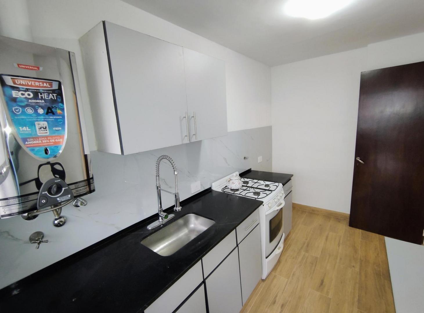 Foto de Bahia Blanca al 3700 Alquiler dos ambientes reciclado con patio, Villa, imagen 5