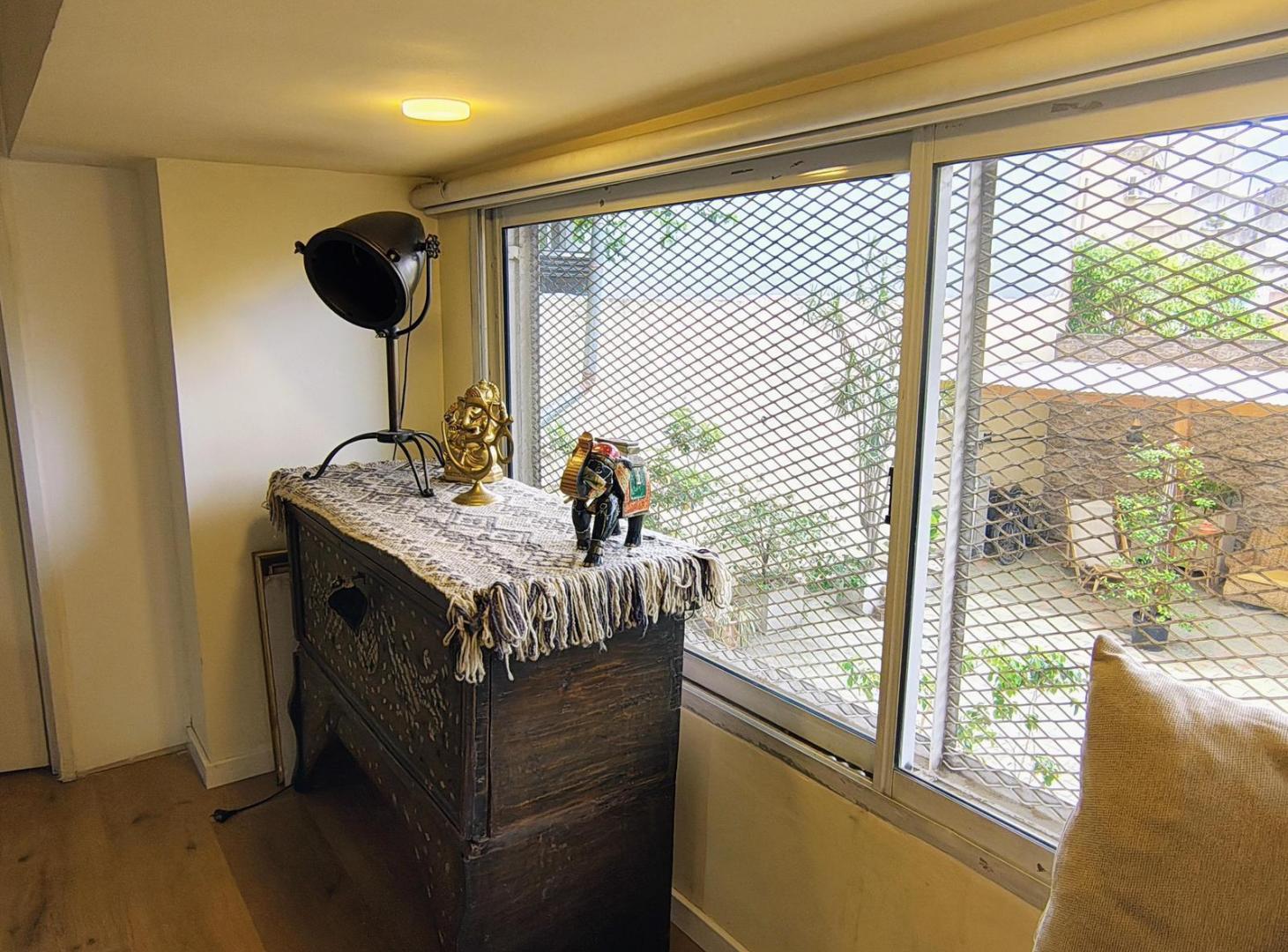 Foto de Venta departamento de 4 ambientes en Villa del Parque con patio, se, imagen 3