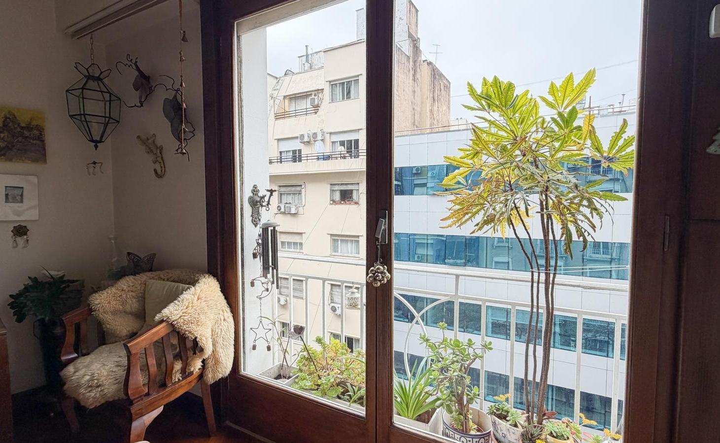 Foto de Departamento 3 ambientes con dependencia en Recoleta. Refaccionado., imagen 4