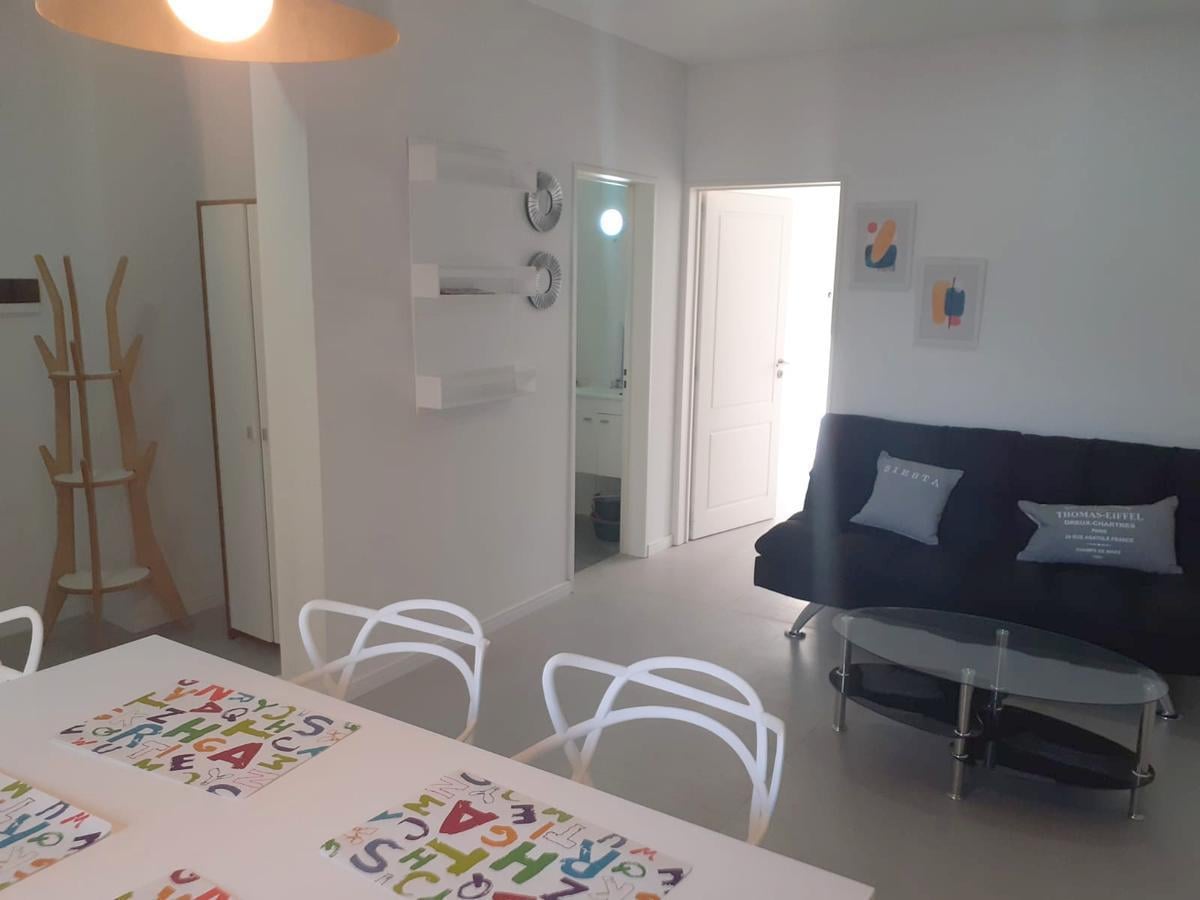 Foto de Venta - Departamento en San Telmo 2 ambientes con doble balcón -, imagen 1