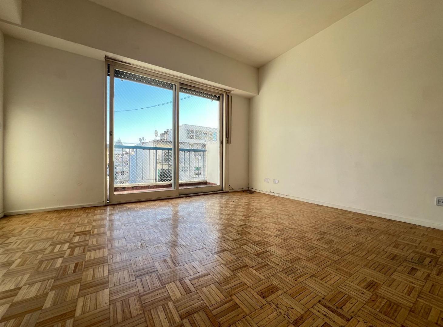 Foto de Departamento a la venta en Belgrano. 2 ambientes con balcon. Apto, imagen 5