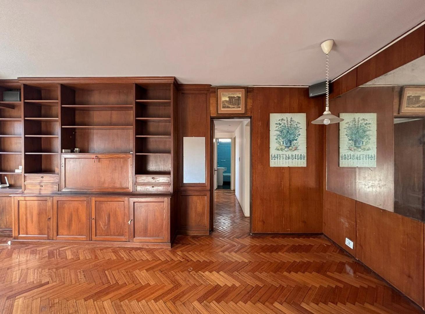 Foto de Departamento en venta 4 ambientes CON BALCÓN CORRIDO en Recoleta, imagen 2