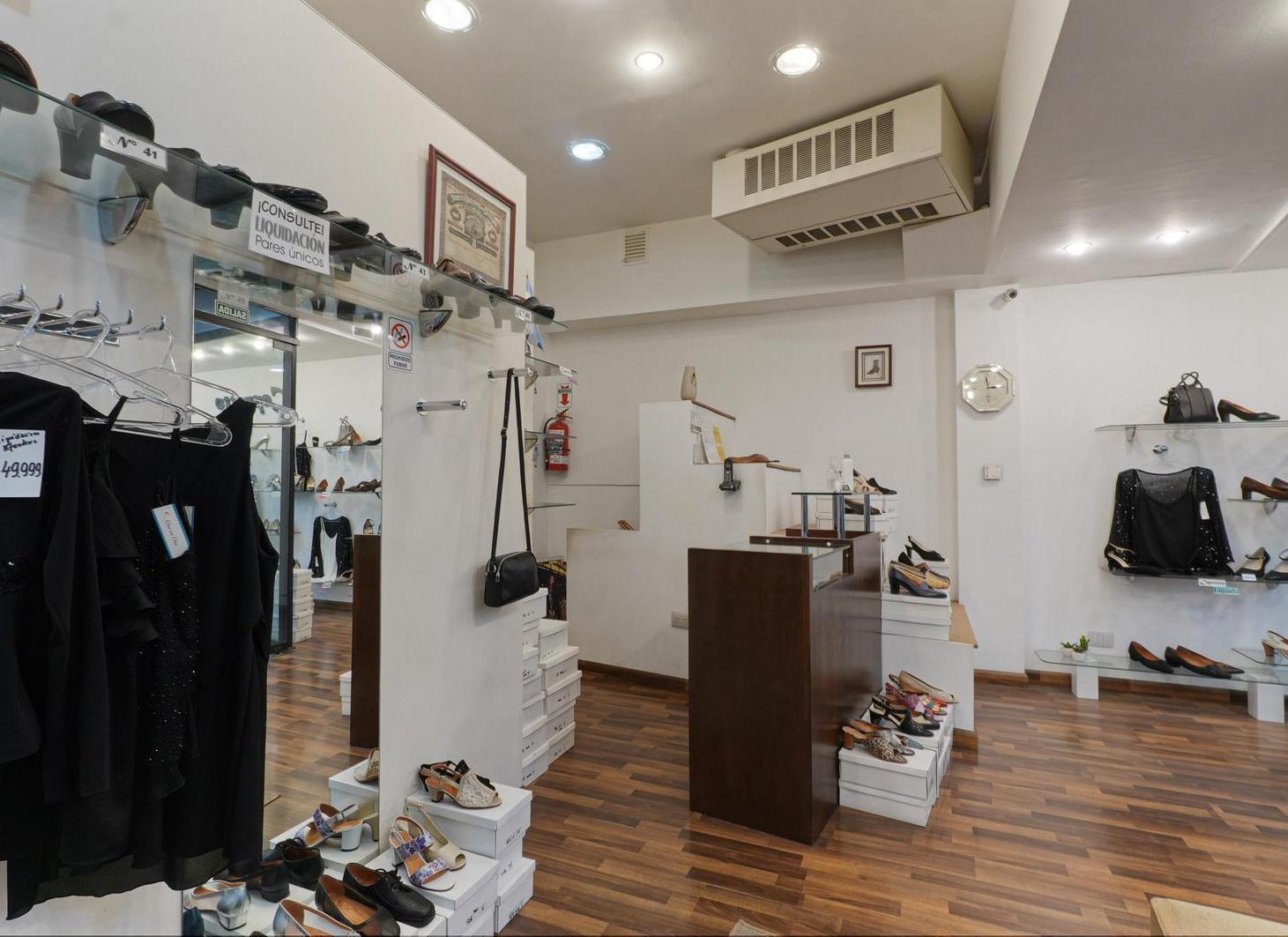Foto de Local amplio en Galeria San Jose, imagen 2