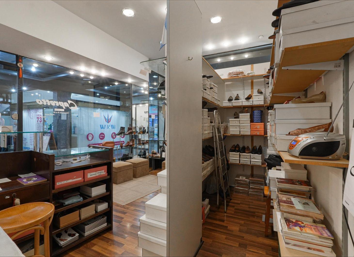 Foto de Local amplio en Galeria San Jose, imagen 4